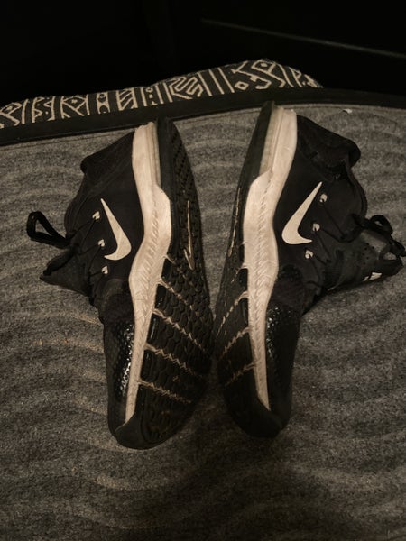 Used Black Mens Baseball Nike Turf Training Shoes