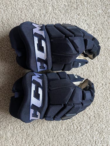 Gloves Used CCM HGTK 13" Pro Stock