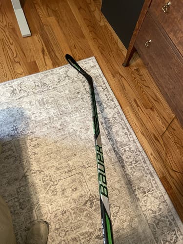 Bauer Sling Hockey Stick P28 55 Flex Left