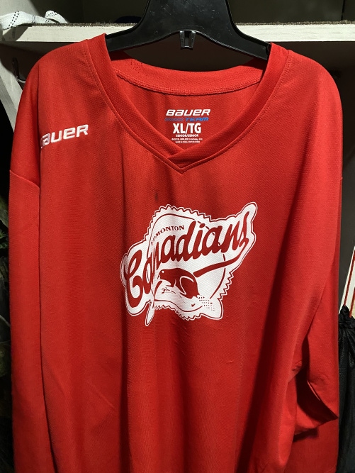 Red Used XL Bauer Jersey