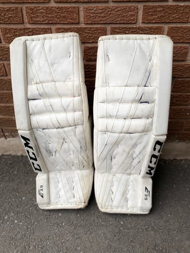 CCM Extreme Flex E3.9 29+1 all white
