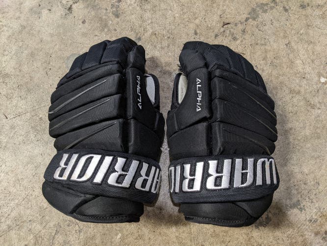 Gloves Used Warrior Alpha QX 13" Pro Stock