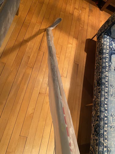 Senior Right Handed  Vapor Hyperlite Hockey Stick