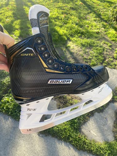 Hockey Skates Senior Used Bauer Supreme Ignite Pro+ Regular Width Pro Stock Size 6.5