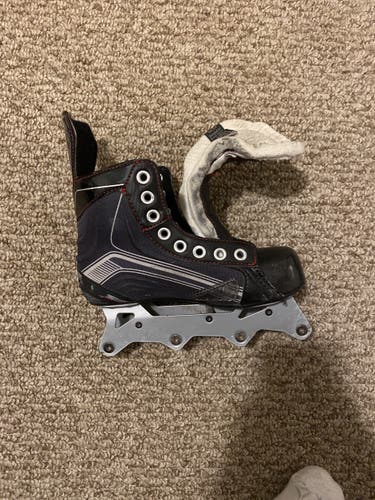 Bauer Regular Width Size 2 Vapor X300R Inline Skates