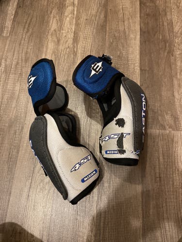 Easton Elbow Pads