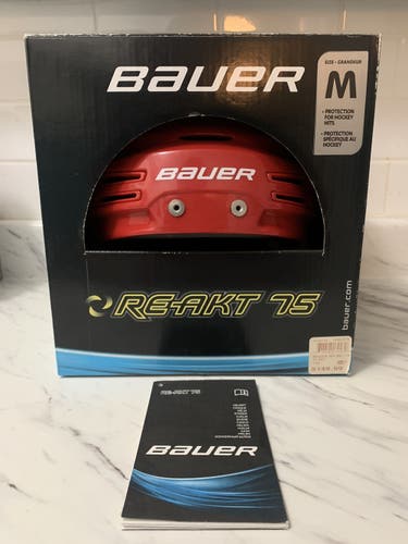 Used Medium Bauer  Re-Akt 75 Helmet