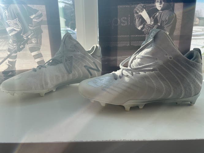 New Balance Burn 2X Lacrosse Cleats (like New)