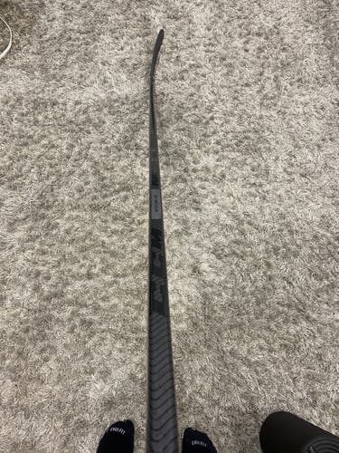 Senior Left Hand  Trigger 6 Hockey Stick