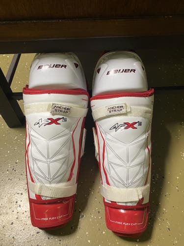 Bauer  Vapor APX2 Shin Pads