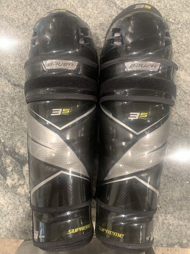 Bauer  Supreme 3S Pro Shin Pads