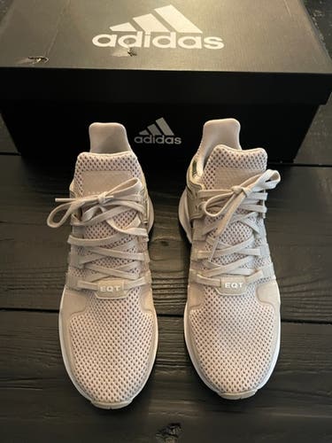 Adidas Originals EQT Sneakers - Women's/Girl's - Beige Size 6.0 - Never Worn - Free Shipping