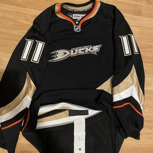Koivu Signed Reebok Authentic Anaheim Ducks NHL Hockey Jersey Black Home 50