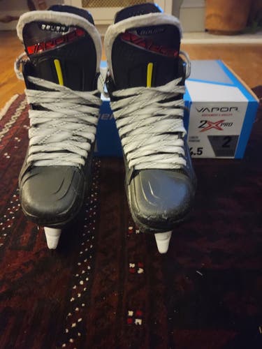 Hockey Skates Junior Bauer Vapor 2X Pro Size 4.5