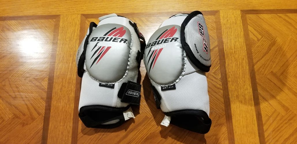 Bauer 6000 Elbow Pads - soft exterior (Medium)