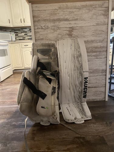 Goalie Leg Pads Used 34" Vaughn Ventus SLR Pro