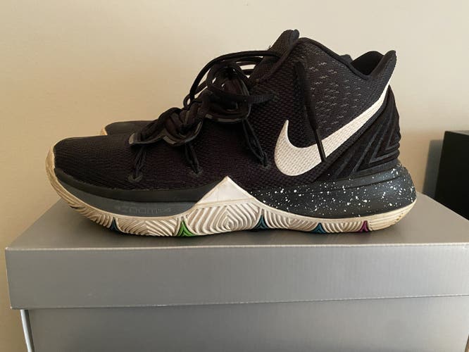 Nike kyrie 5 “black magic” SEND OFFERS