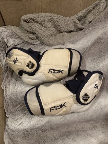Reebok/Jofa 8K Elbow Pads Size 5