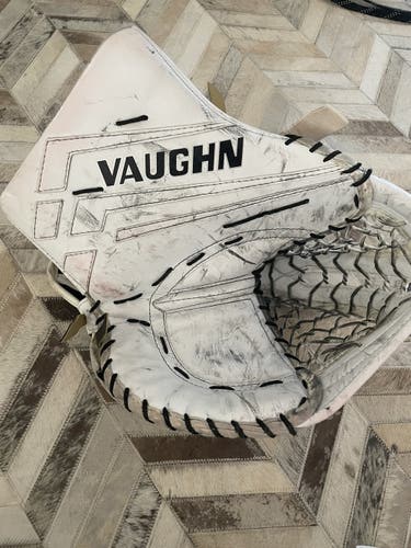 Used Regular Pro Stock VE8 Pro Carbon (glove Only)