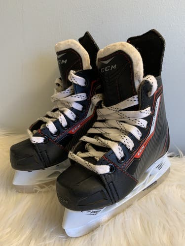 Hockey Skates Youth Used CCM JetSpeed 250 Regular Width Size 10