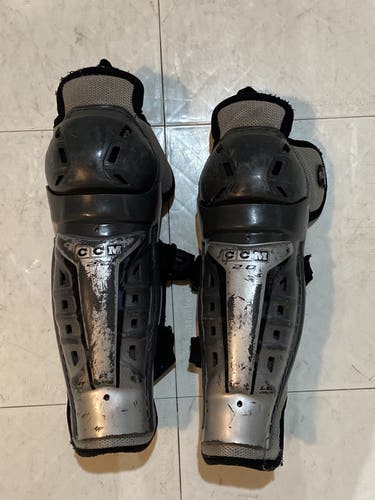 CCM 2.0 shin pads