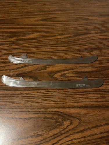 Step Steel Hockey ST Pro XS Steel Runners 263 CCM