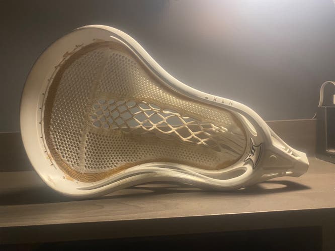 Used Attack & Midfield Strung Head