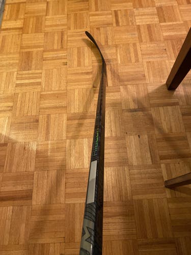 Senior Right Handed Toe Pattern  Trigger 6 Pro Hockey Stick