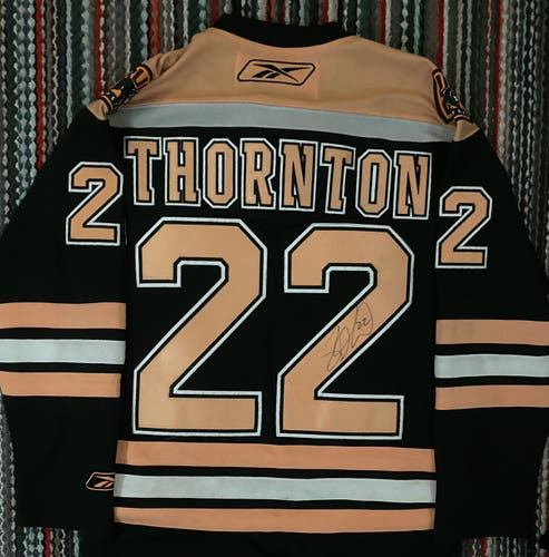 Shawn Thornton Autographed jersey
