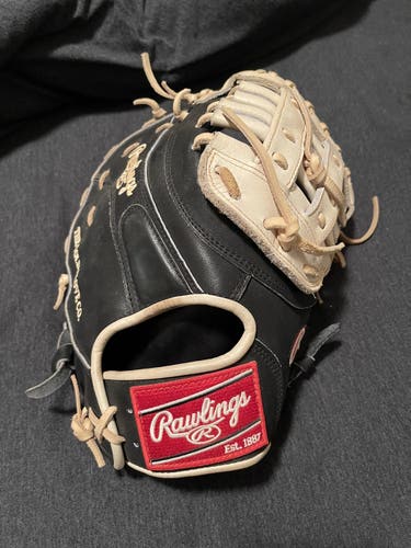 Used Rawlings Heart of the Hide R2G First Base Glove