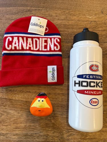 Montreal canadiens hat and Montreal canadiens water bottle.