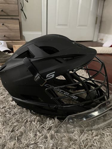 Used Goalie Cascade S Helmet