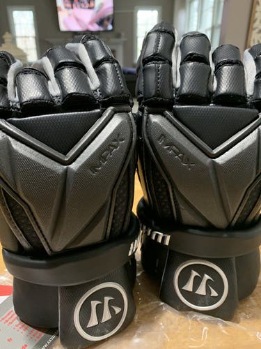 New Player's Warrior 12" Evo Pro Lacrosse Gloves