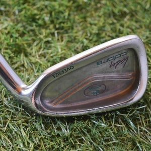 Lady Cobra 	Oversize 	4 Iron 	Right Handed 	38"	Graphite	Ladies	New Grip