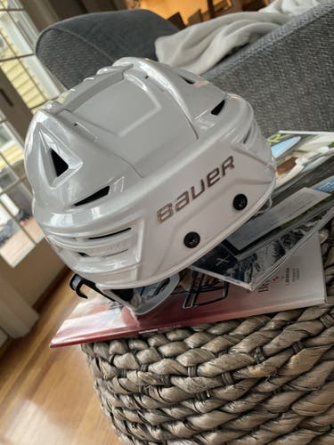 Helmet Used Large Bauer Re-Akt 150
