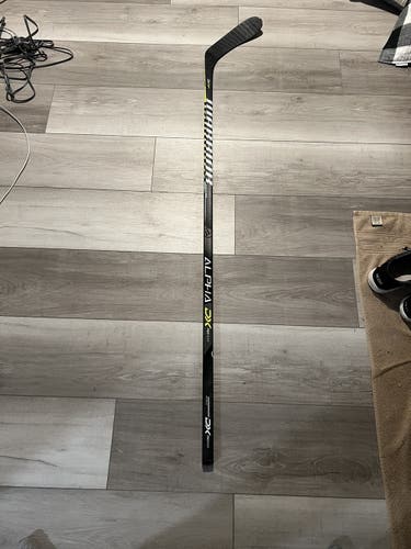 Senior Right Handed Pro Stock Alpha DX Pro Team Hockey Stick