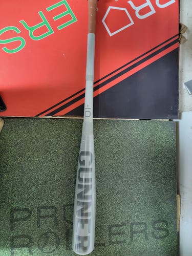 Bat New USSSA Certified 2022 Warstic Alloy Gunner (-10) 30/20