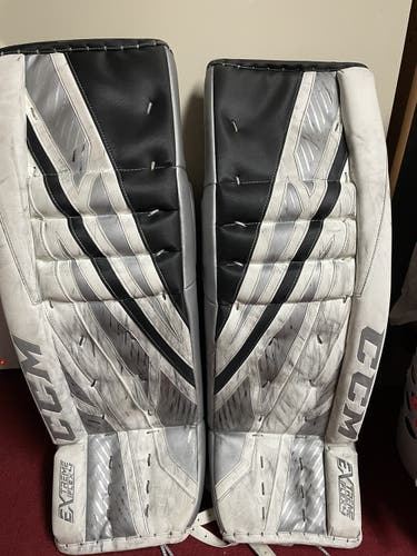 Custom CCM EFlex 4 senior goalie pads