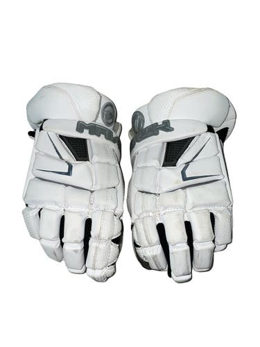 Used Maverik M4 Goalie Gloves 13"