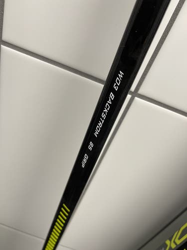 Senior Right Handed Pro Stock Alpha DX Pro Team Hockey Stick