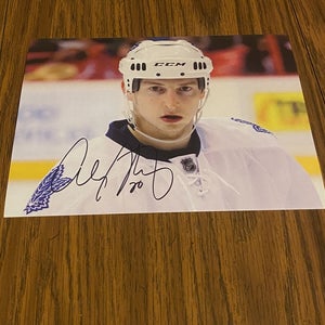 Toronto Maple Leafs Colby Armstrong Autographed 8x10 Photo