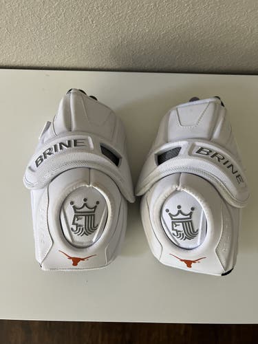 Texas Longhorns Large Brine King Elite Arm Pads WORN ONCE