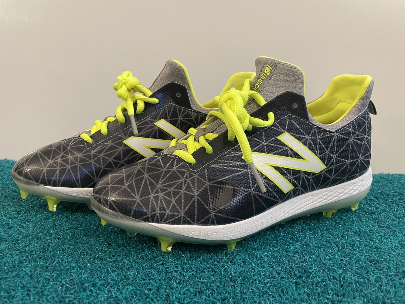 francisco lindor cleats youth