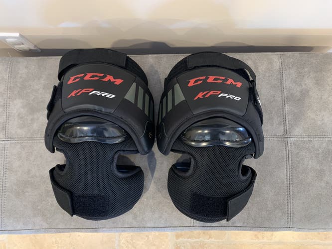 CCM KP Pro Goalie knee pads