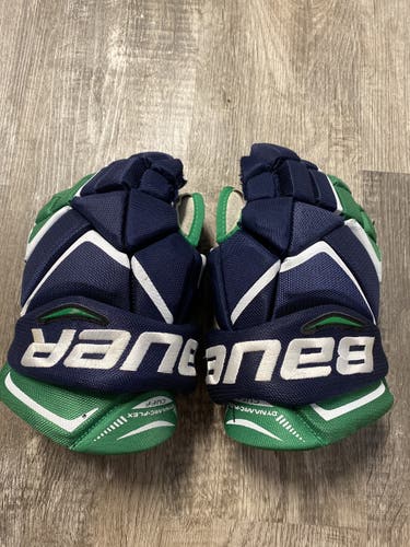 Bauer Vapor X850 Pro Gloves