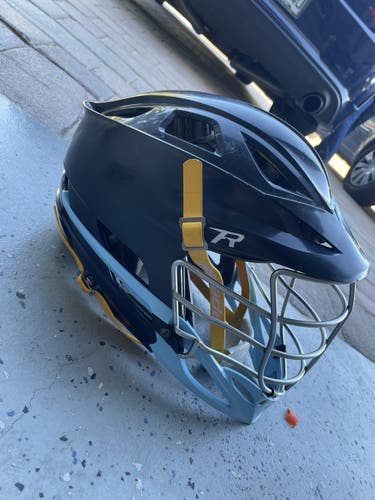 Lacrosse cascade mens R helmet !