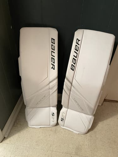 35" Bauer Supreme S27 Goalie Leg Pads