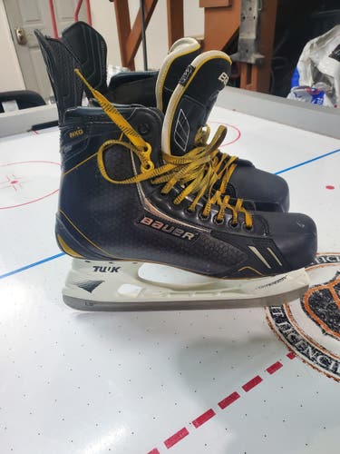Hockey Skates Senior Used Bauer Supreme TotalOne NXG Extra Wide Width Size 11