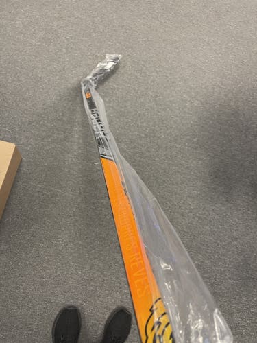 Intermediate Right Handed Mid Pattern  Zac Bell Limited Edition Nexus Geo Hockey Stick