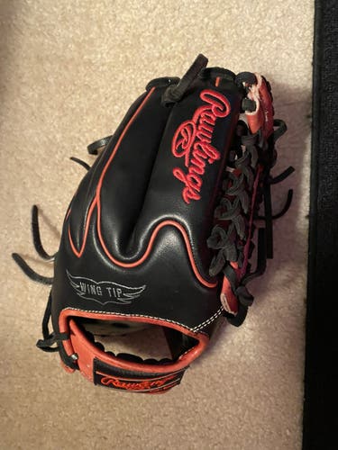 Infield 11.75" Heart of the Hide Baseball Glove
